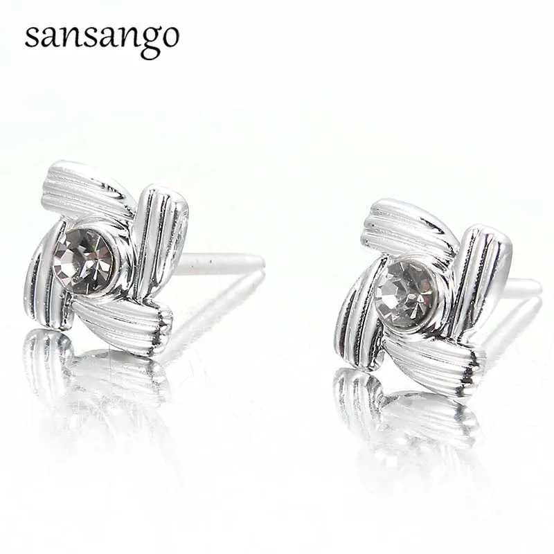 Женские серьги гвоздики серебристого цвета с бабочкой бантом цветком и лебедем