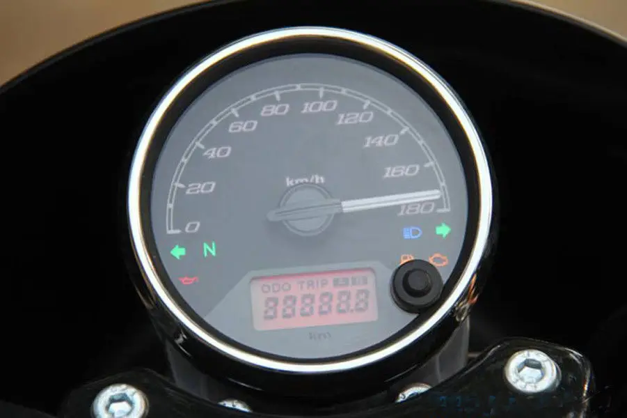 

Защитная пленка от царапин LJBKOALL для мотоцикла Harley Street 500 750