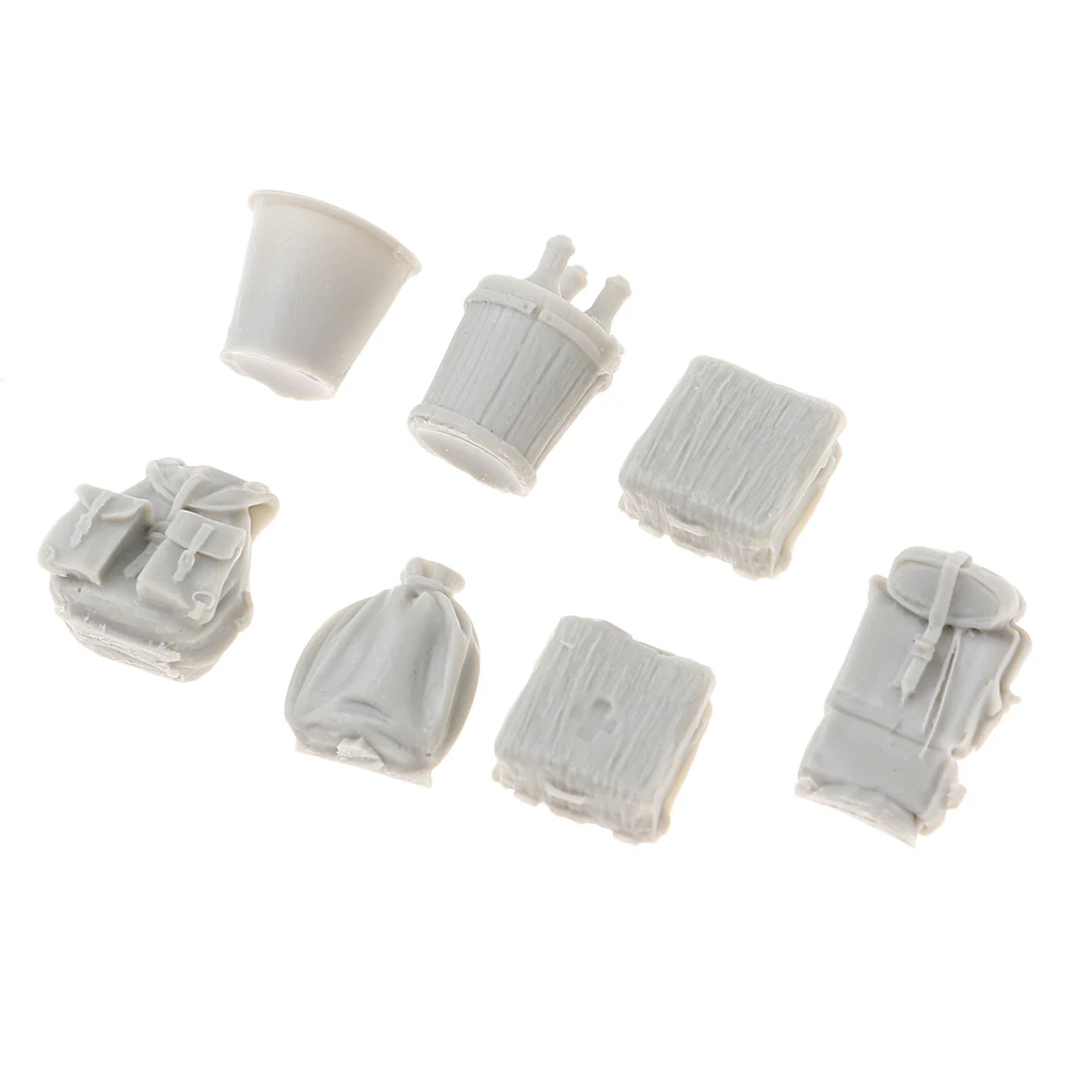 

1/35 Resin Sand Armor Scene Building Props Medicine Backpack Bag Miniature