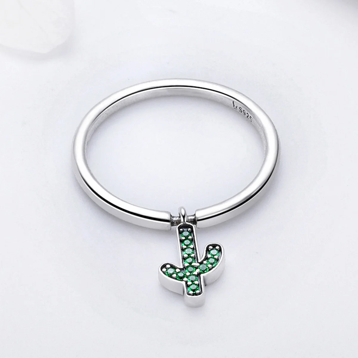 DALARAN 925 sterling silver youth charm personality green bird pendant bright eye light female matching match ring | Украшения и
