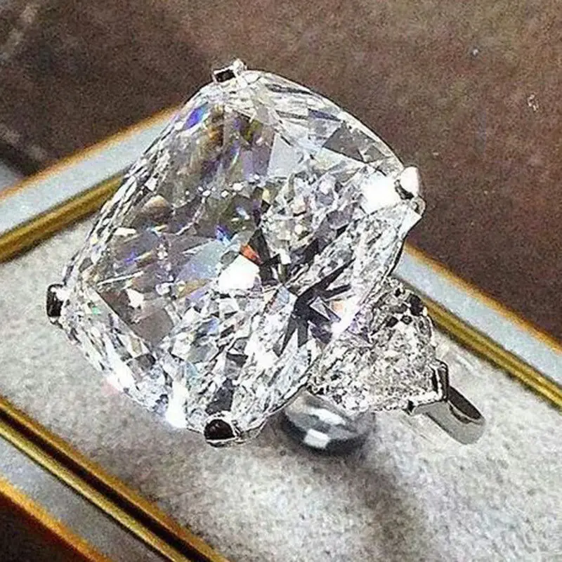New fashion women's engagement ring luxury jewelry huge square white artificial gem appearance innovation | Украшения и