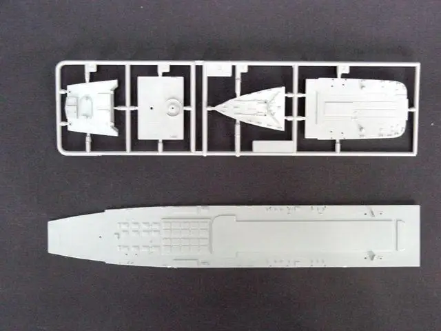 Trumpeter 1/700 05708 г. военный круизер СССР Frunze | Игрушки и хобби