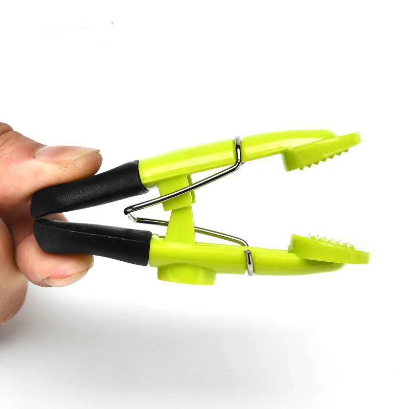 4pcs colorful Magnetic plastic Office Supplies Craft Memo Clips Document Binder paper clothes clip | Дом и сад