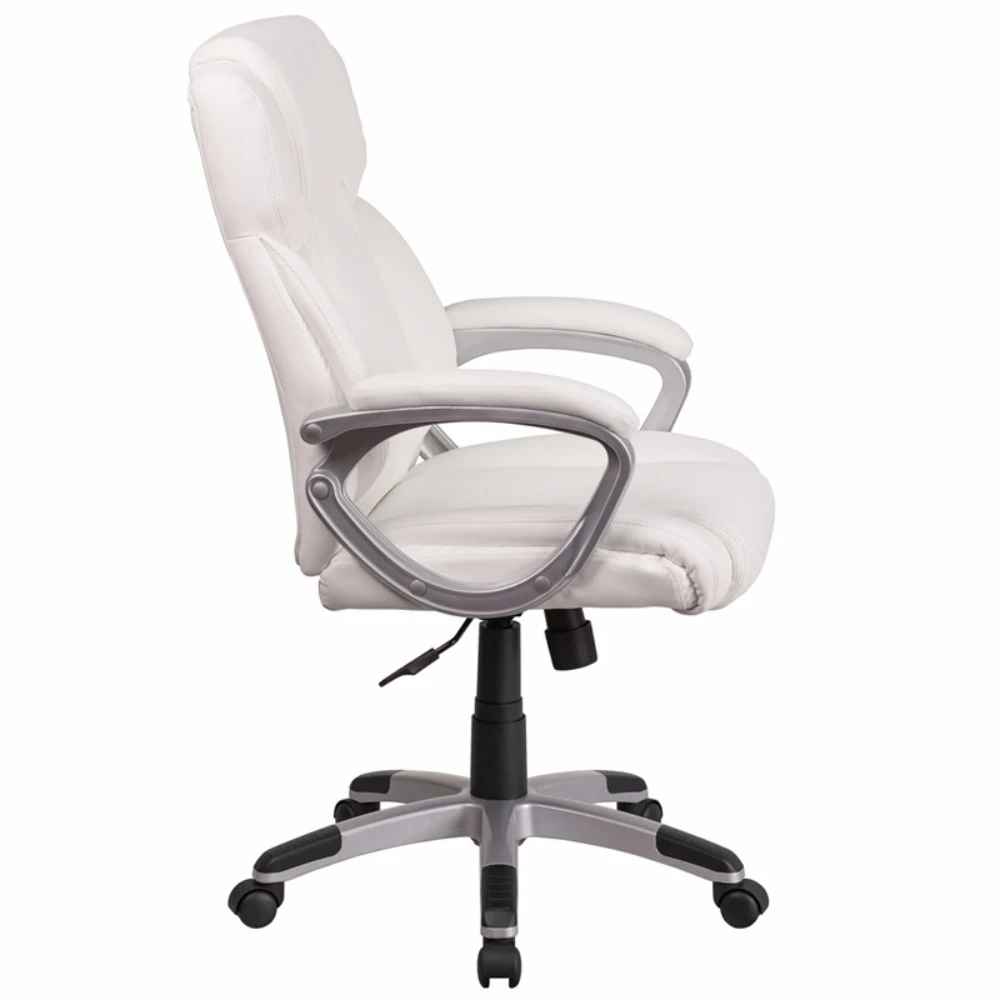Белые кожаные вращающееся кресло руководителя со средней спинкой с мягкими