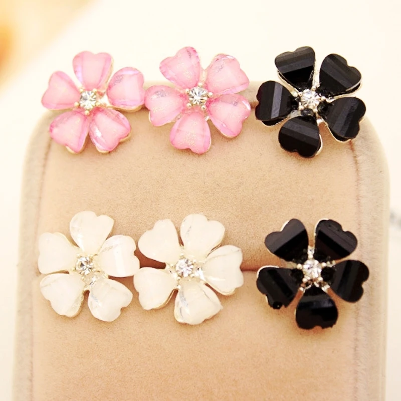 

Trendy Acrylic Cherry Blossom Unique piercing Stud earrings kawaii For Women Girl Jewelry White Pink Black Filled fairy earrings