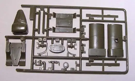 Грузовик для топлива Trumpeter 1/72 01102 в русском стиле | Игрушки и хобби