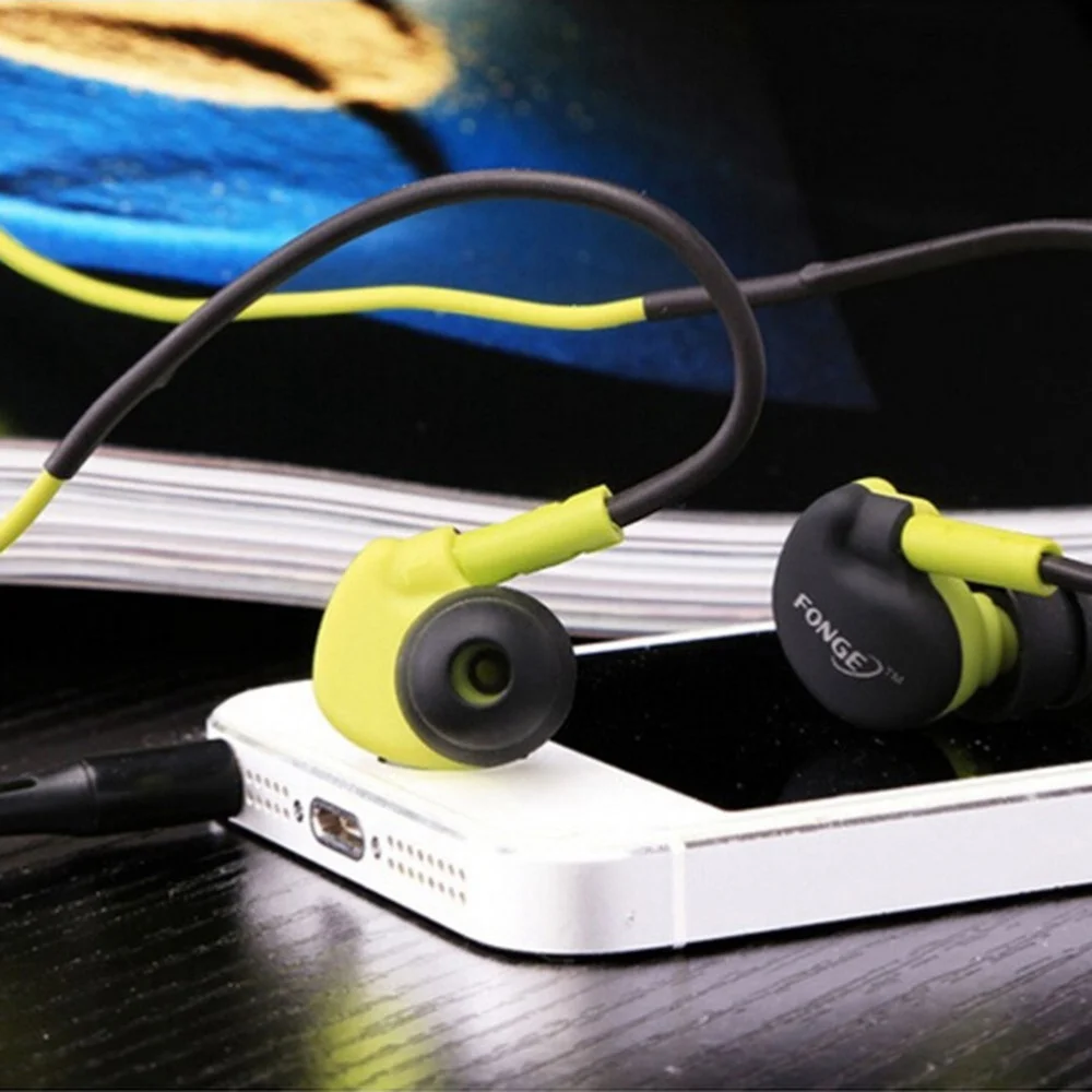 KISSCASE спортивные музыкальной игры проводные наушники объем Управление In-Ear стерео