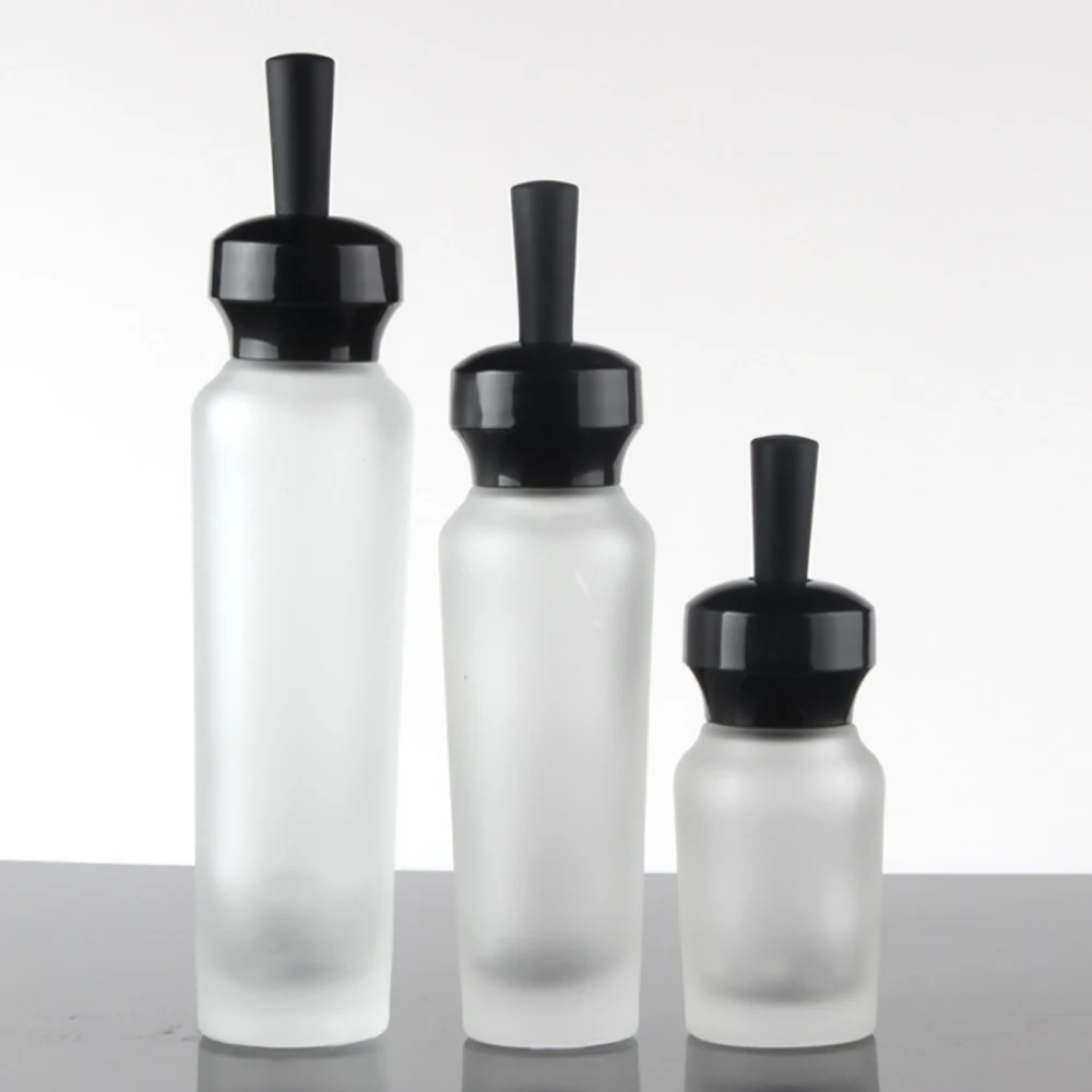 

Special design cosmetic bottle 100ml, refillable shampoo glass bottle with pump balck