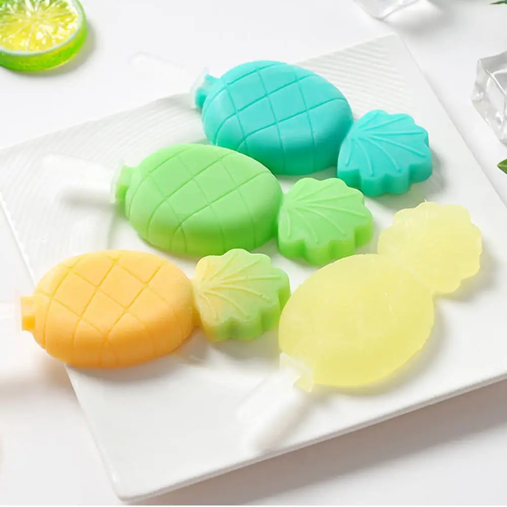 Милая силиконовая форма в виде клубники с изображением ананаса для мороженого