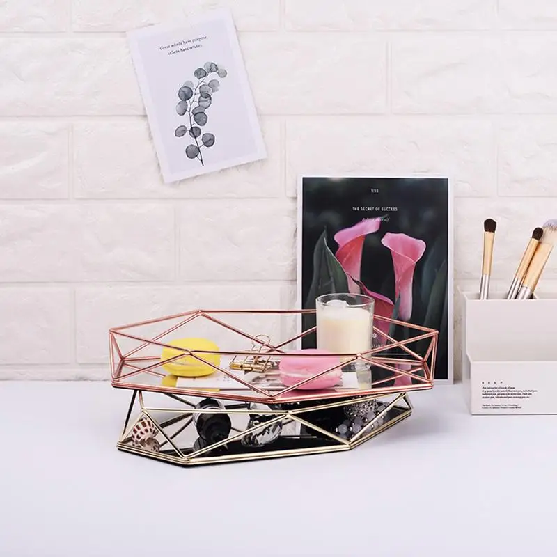 Настольный декоративный лоток для хранения в скандинавском стиле железный