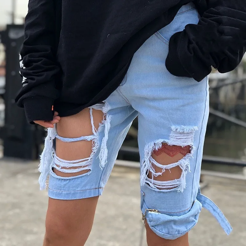 TWOTWINSTYLE джинсовые шорты женские Высокая талия рваные с небольшой сумкой короткие