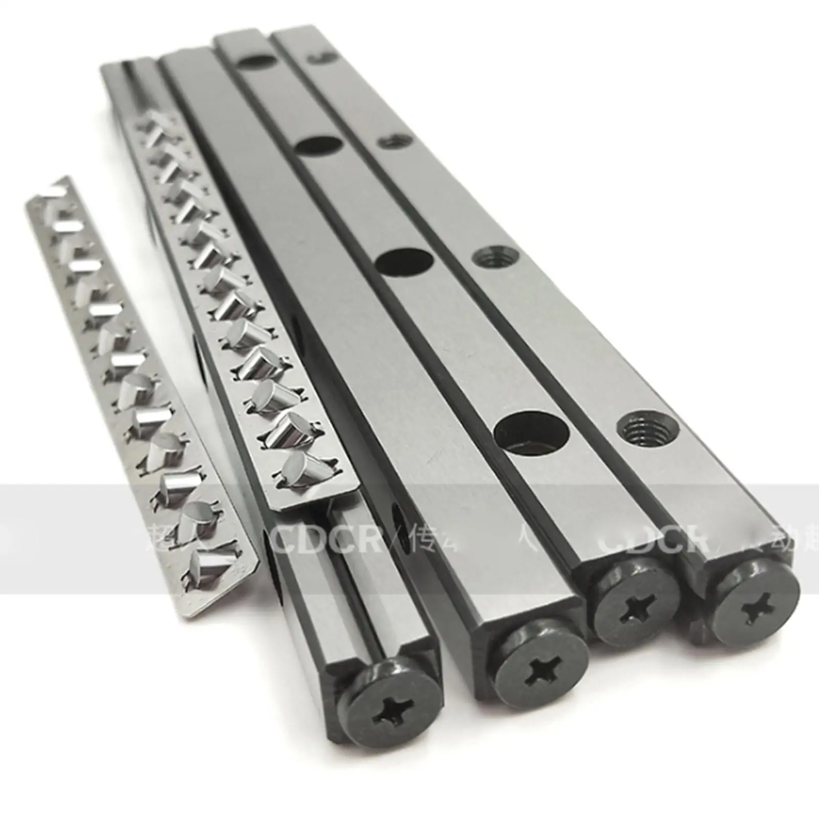 VR4160 VR4 160x15Z GCr15 направляющая с поперечным роликом 106 мм Максимальный ход