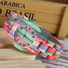 Часы наручные женские кварцевые с бамбуковым корпусом, люксовые цветные яркие деревянные модные, с браслетом
