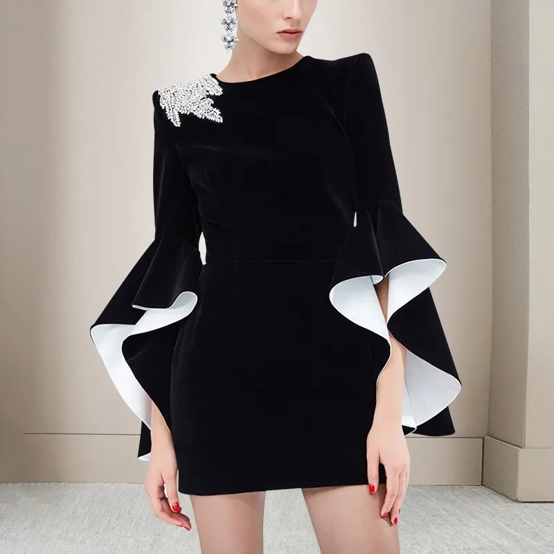 TWOTWINSTYLE Elegant Party Dresses Female Flare Long Sleeve Diamonds Irregular Mini Dress For Women 2020 Autumn Fashion New | Женская