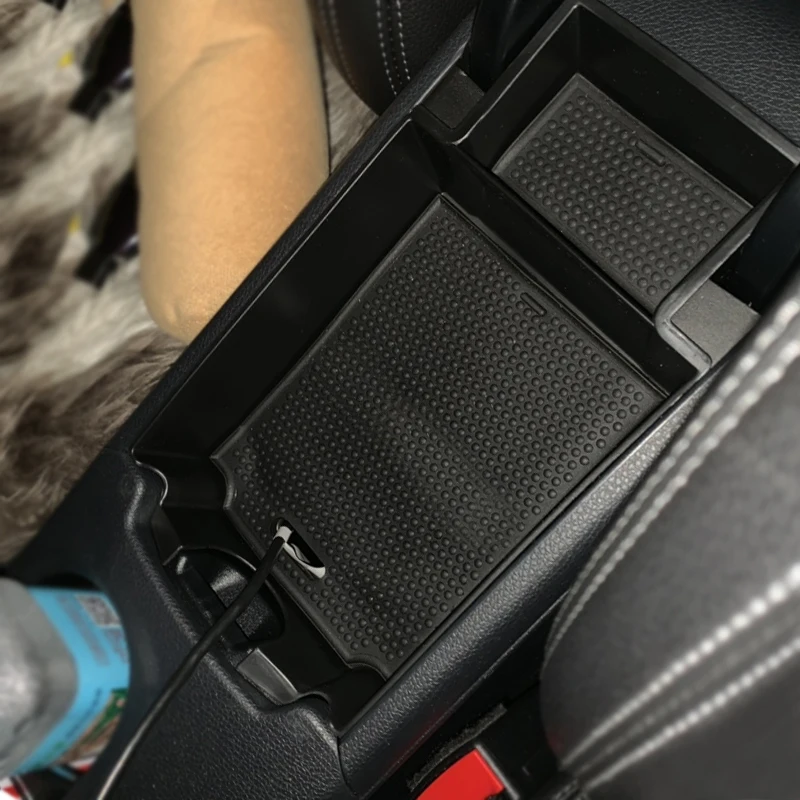 Коробка для хранения переднего подлокотника контейнер Mercedes Benz GLA Class GLA200 GLA260 2012 2013
