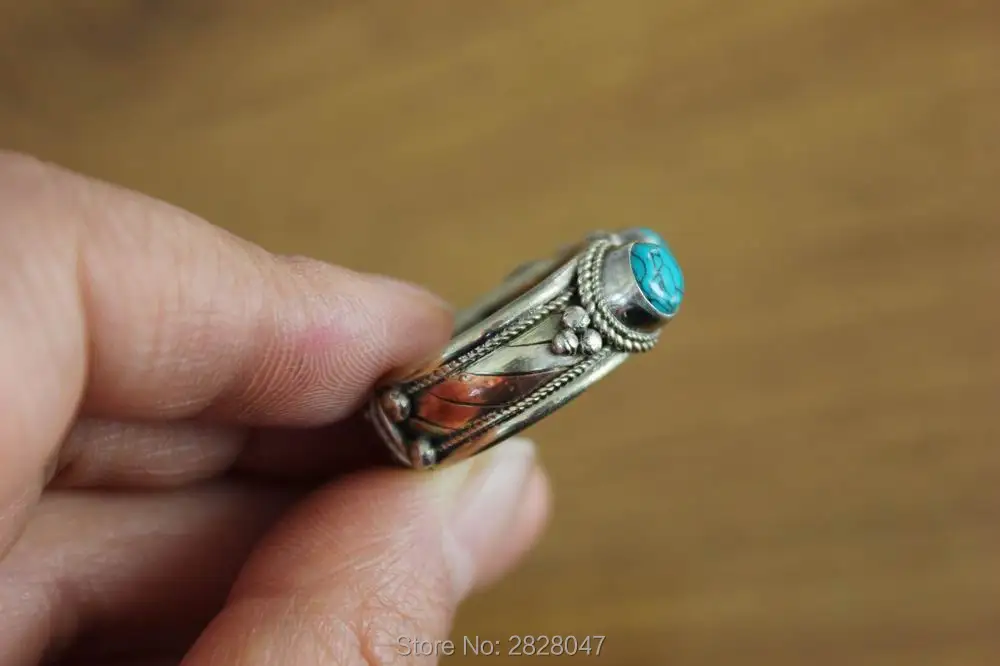 RG331 Этнические тибетские медные инкрустированные 3 Зеленые Бусины кольца для