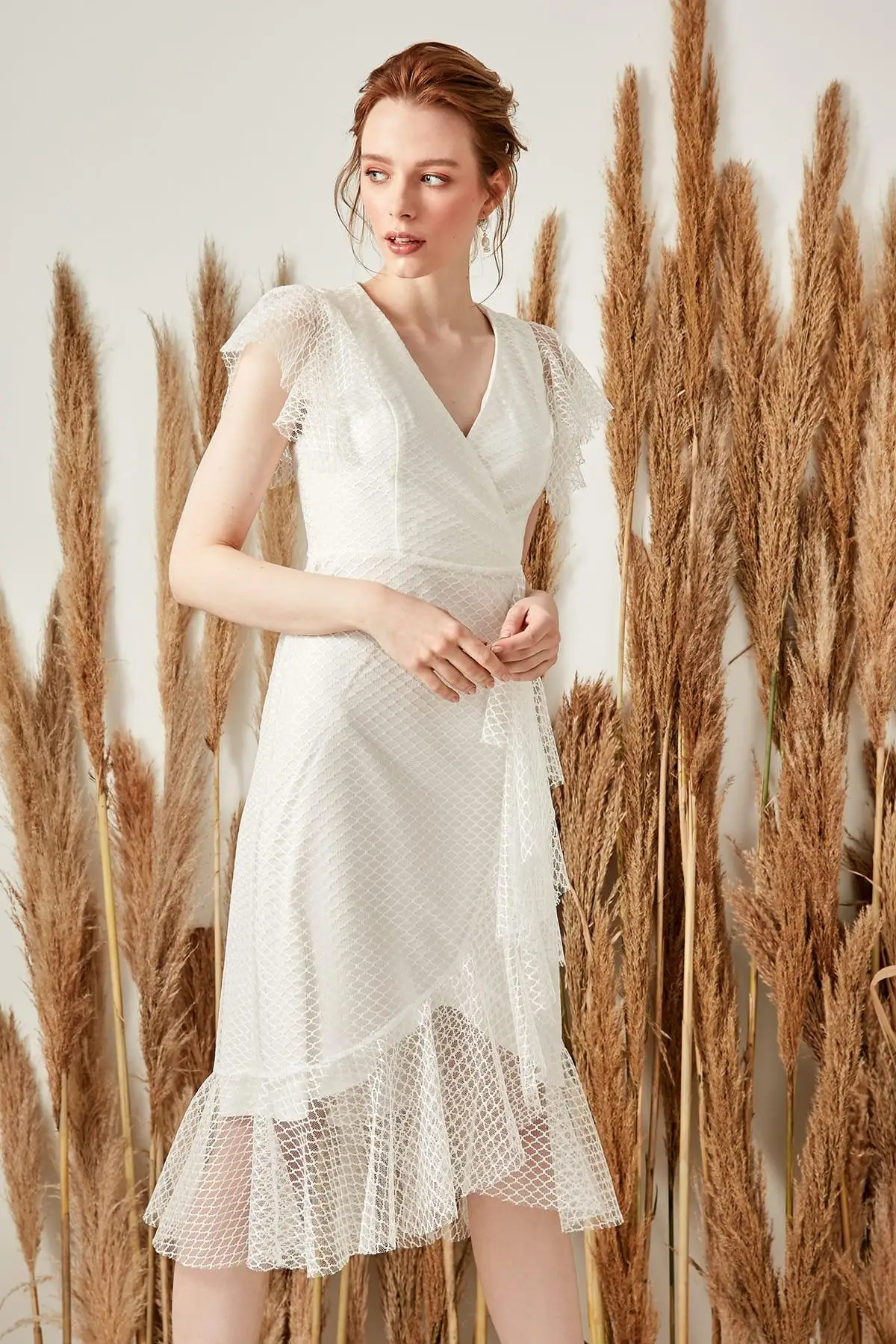 Trendyol экрю маховик Деталь Платье TPRSS19UT0068 | Женская одежда