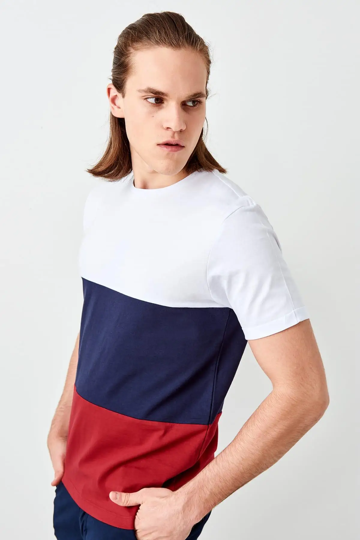 Мужская Бордовая футболка с отделкой Trendyol TMNSS19SQ0017|Футболки| |