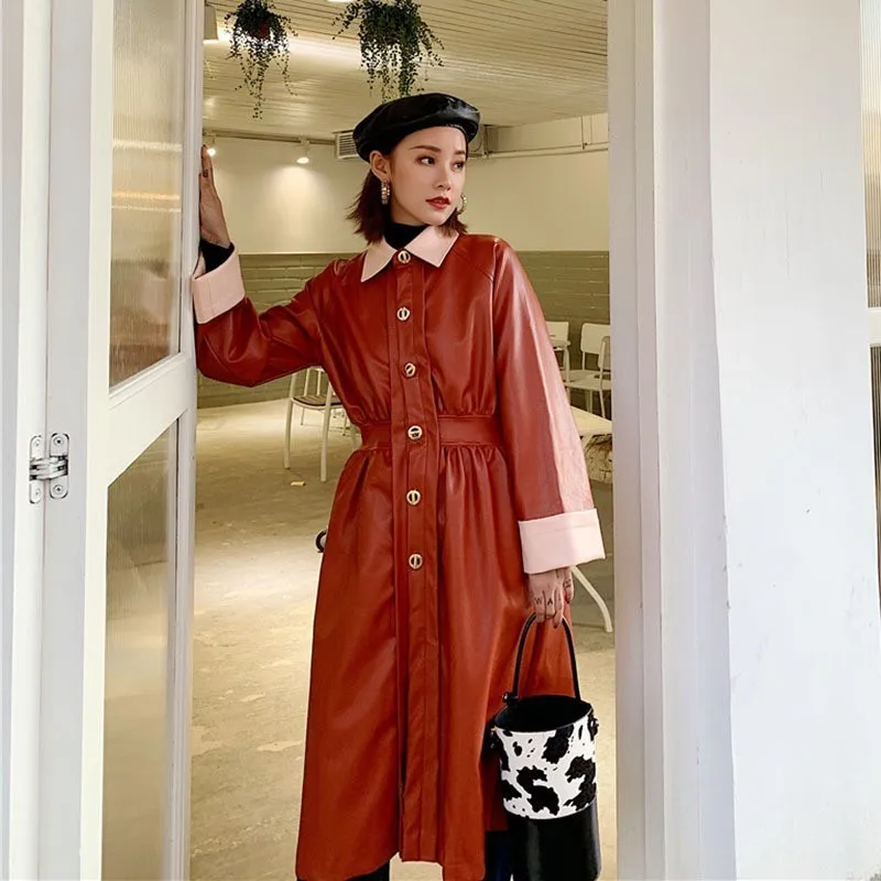 TWOTWINSTYLE Тренч из искусственной кожи для женщин в стиле пэчворк с длинным рукавом