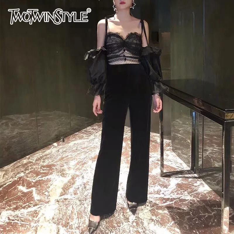 Женский комплект из двух предметов TWOTWINSTYLE кружевной топ на бретельках с буффами