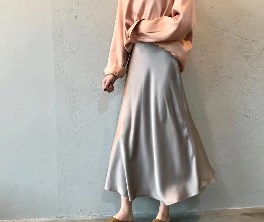 Юбка Женская атласная с высокой талией длинная блестящая юбка миди из