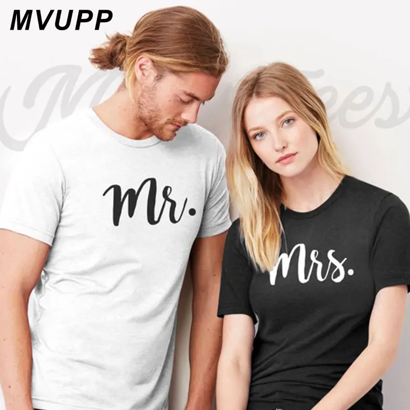 Женская и мужская футболка MVUPP черная свободная с коротким рукавом надписью Love