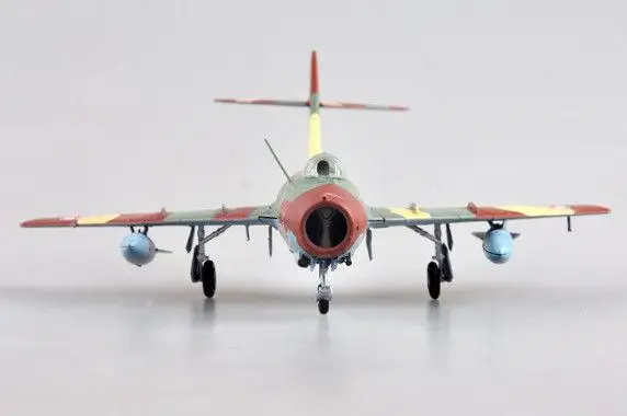 Trumpeter легкая модель 37134 1/72 весы MiG-15 пластиковые летательные аппараты Готовая