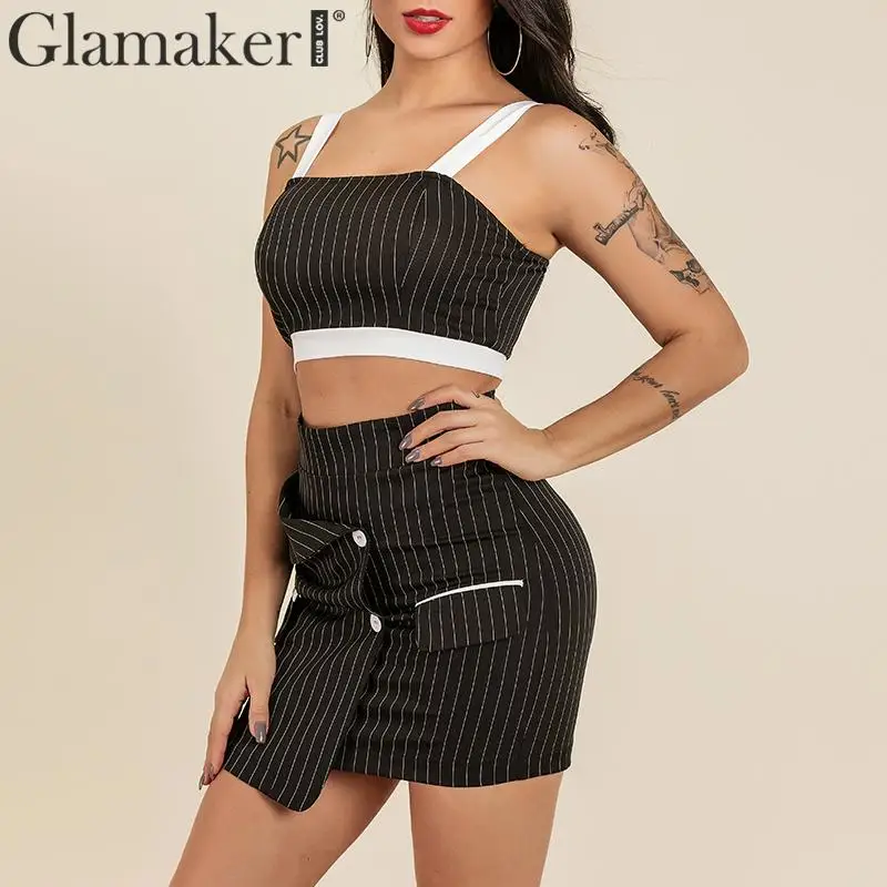 Женское Короткое платье без рукавов Glamaker черное облегающее в полоску с открытой