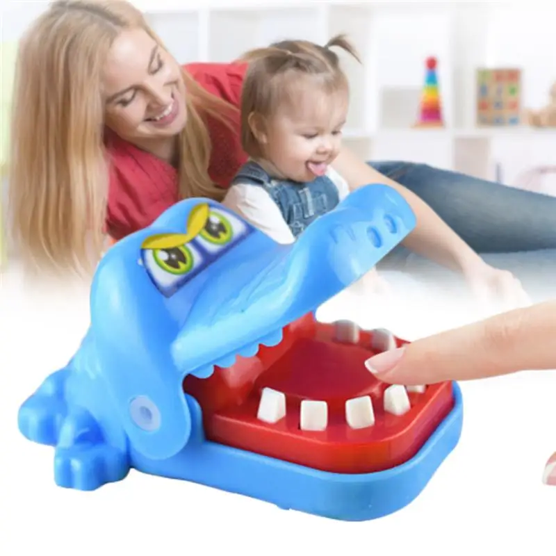 

Игрушка-брелок «кусающая руку» для детей