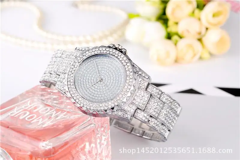 Женские часы с яркими украшениями Bling Серебристые Роскошные Аналоговые