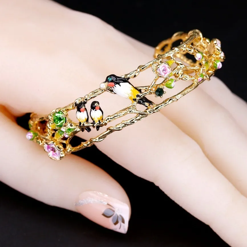 Spring Of Predation Swallow Series Hollow Out Magpie Flower Hatch Bracelet Woman | Украшения и аксессуары