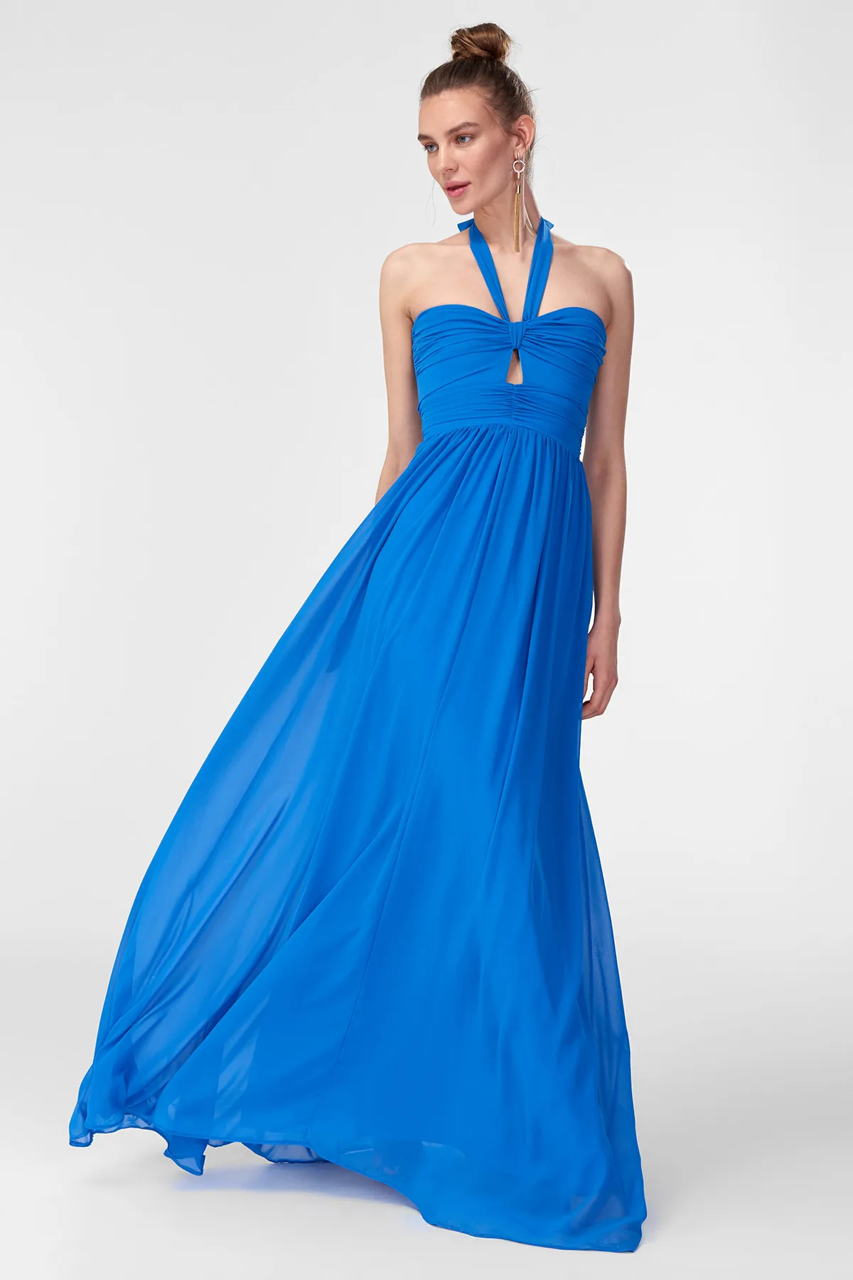 Trendyol Улучшенная соединяющая синяя Шифоновая туника TPRSS18BB0385|Женские платья| |