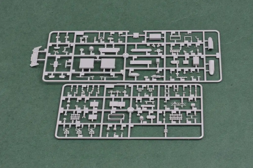 Модель Hobbyboss 1/700 83403 USS Essex|Наборы для сборки моделей| |