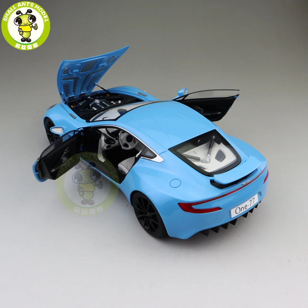 Модель автомобиля под давлением AUTOart 1/18 ONE 77 синяя 70240|Наземный транспорт| |
