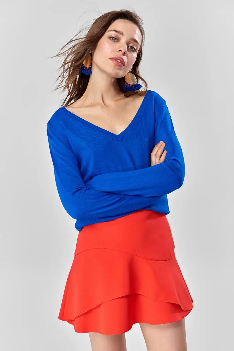 Trendyol Saks вязаный свитер с v-образным вырезом TCLAW18MY0024 |