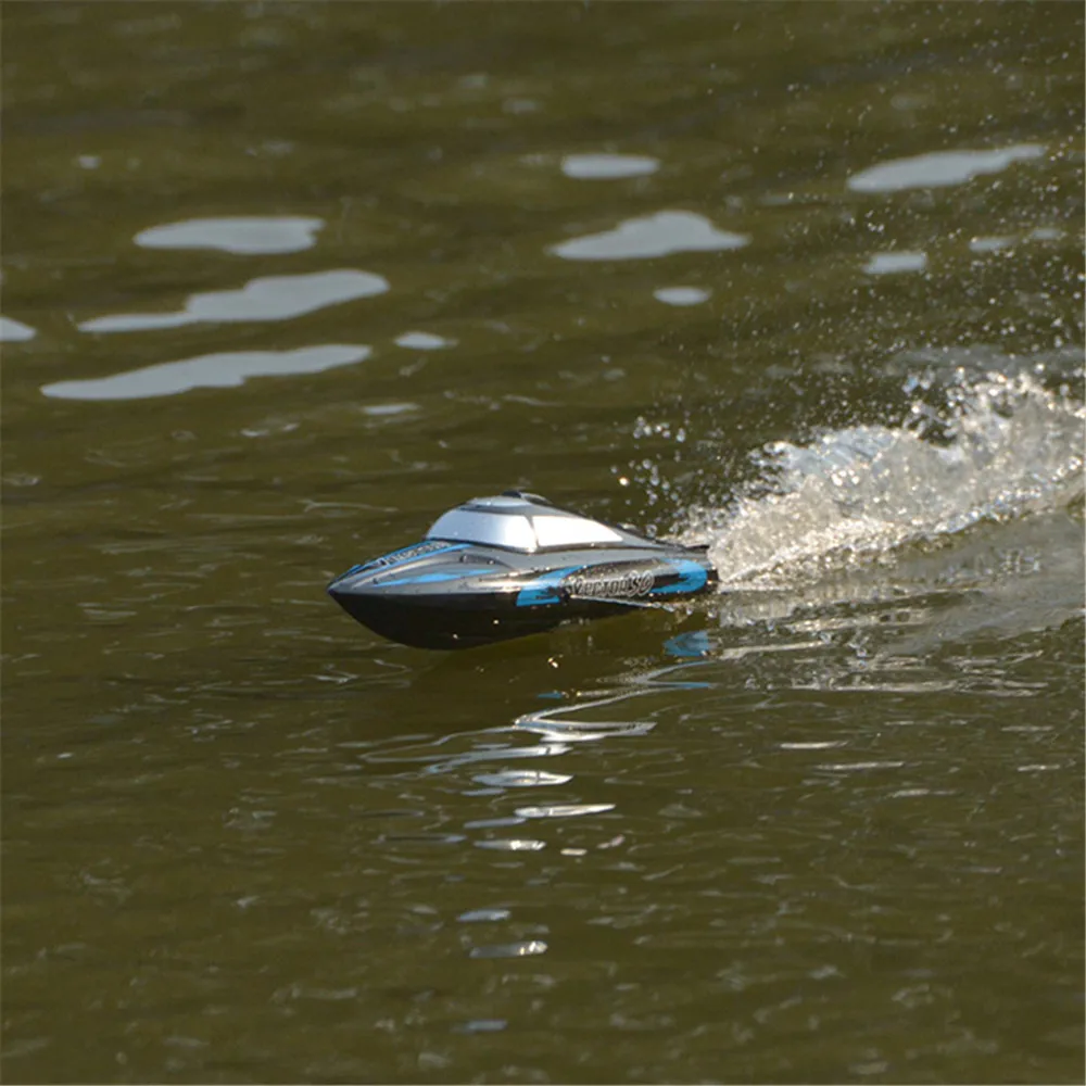 VOLANTEXRC Водонепроницаемая RC лодка 28 км/ч катер летней воды игрушка 180 матовый мотор
