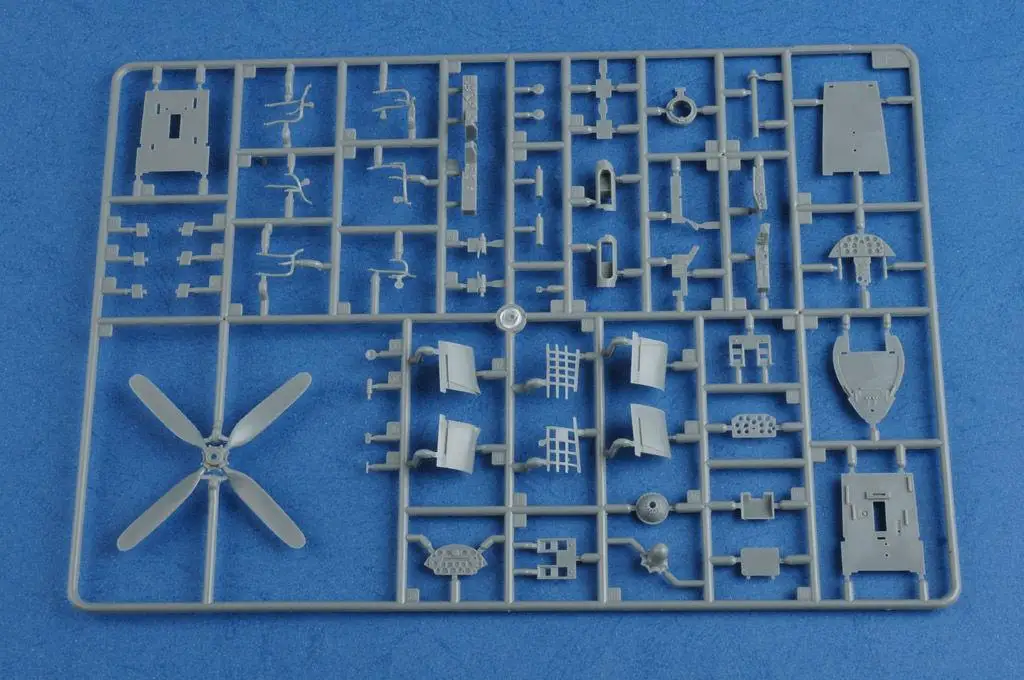 Hobbyboss 1/48 80389 F4U 5 Corsair|Наборы для сборки моделей| |