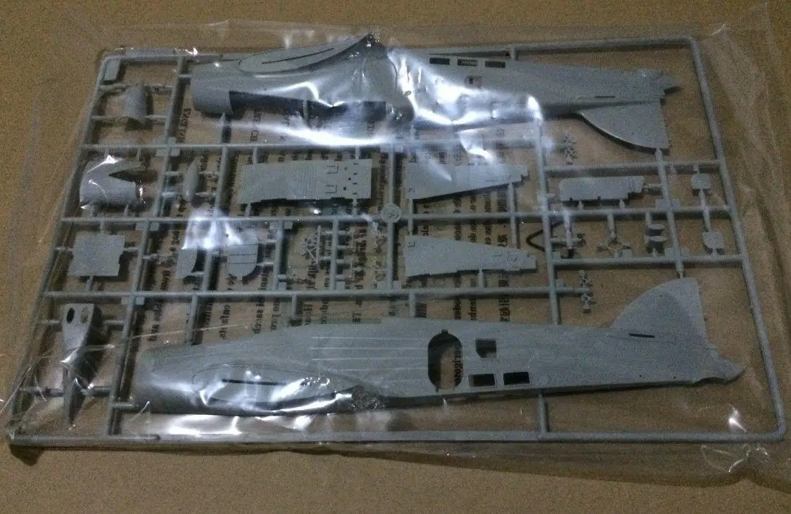 Trumpeter 1/48 02817 Savoia-Marchett i S.M.79-II | Игрушки и хобби