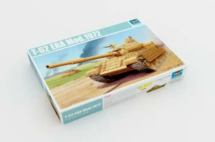 Trumpeter 1/35 01549 T-62 ERA Mod.1972 (Иракская регулярная армия) | Игрушки и хобби