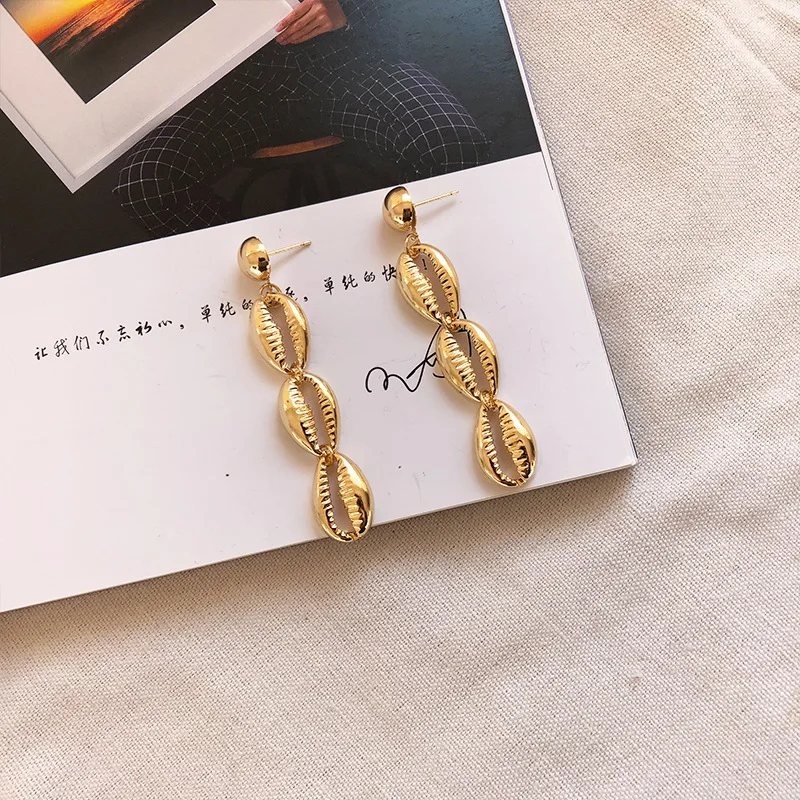 Женские многослойные серьги гвоздики Wonder Glam эффектные в виде раковины украшение