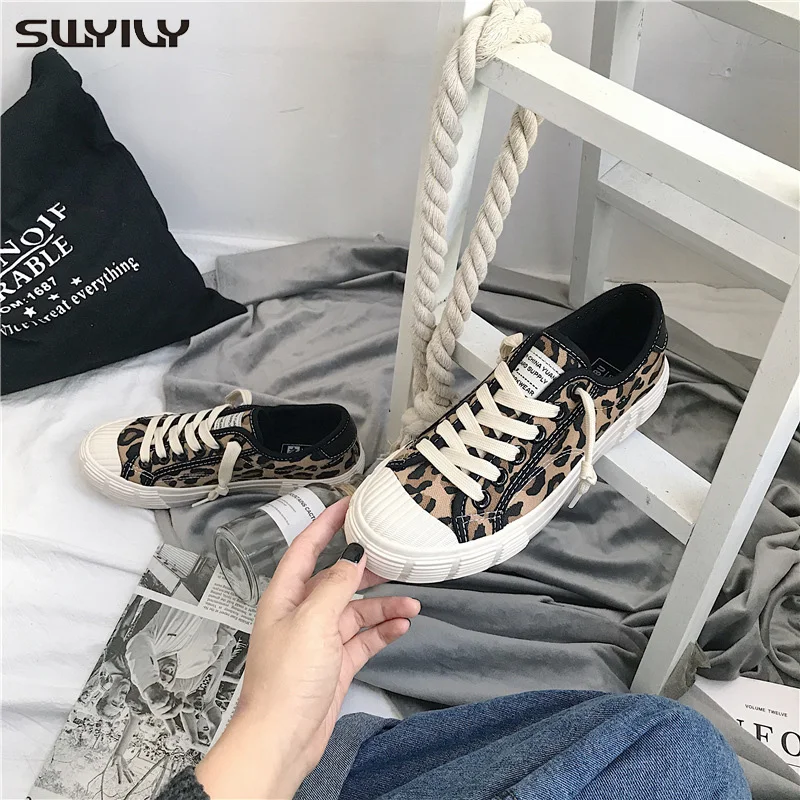 SWYIVY Chaussure Femme парусиновая обувь женские кроссовки Осенняя повседневная обувь женские леопардовые кроссовки на плоской подошве женская обувь