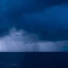Дождь приседает на море Negril Westmoreland Jamaica плакат печать (15x6) | Дом и сад