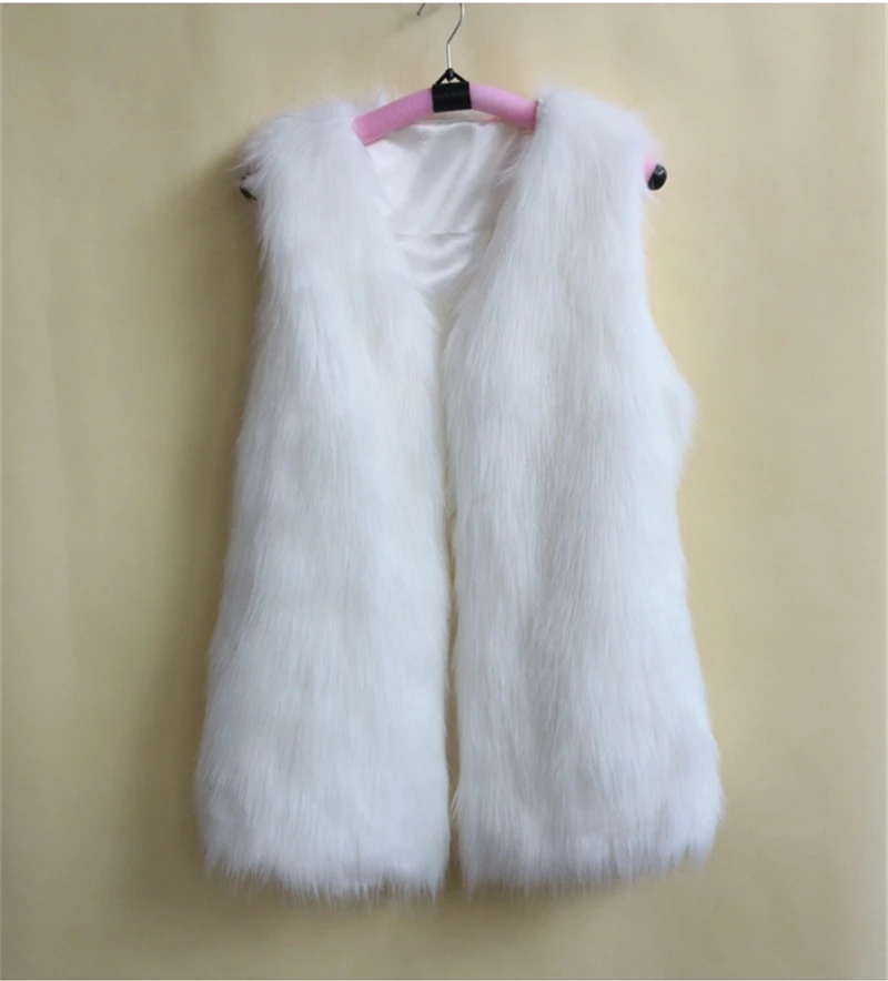 

IANLAN Fashion Winter Womens Faux Fox Fur Vests Casual V Neck Waistcoat Ladies Solid Fur Gilets IL00411