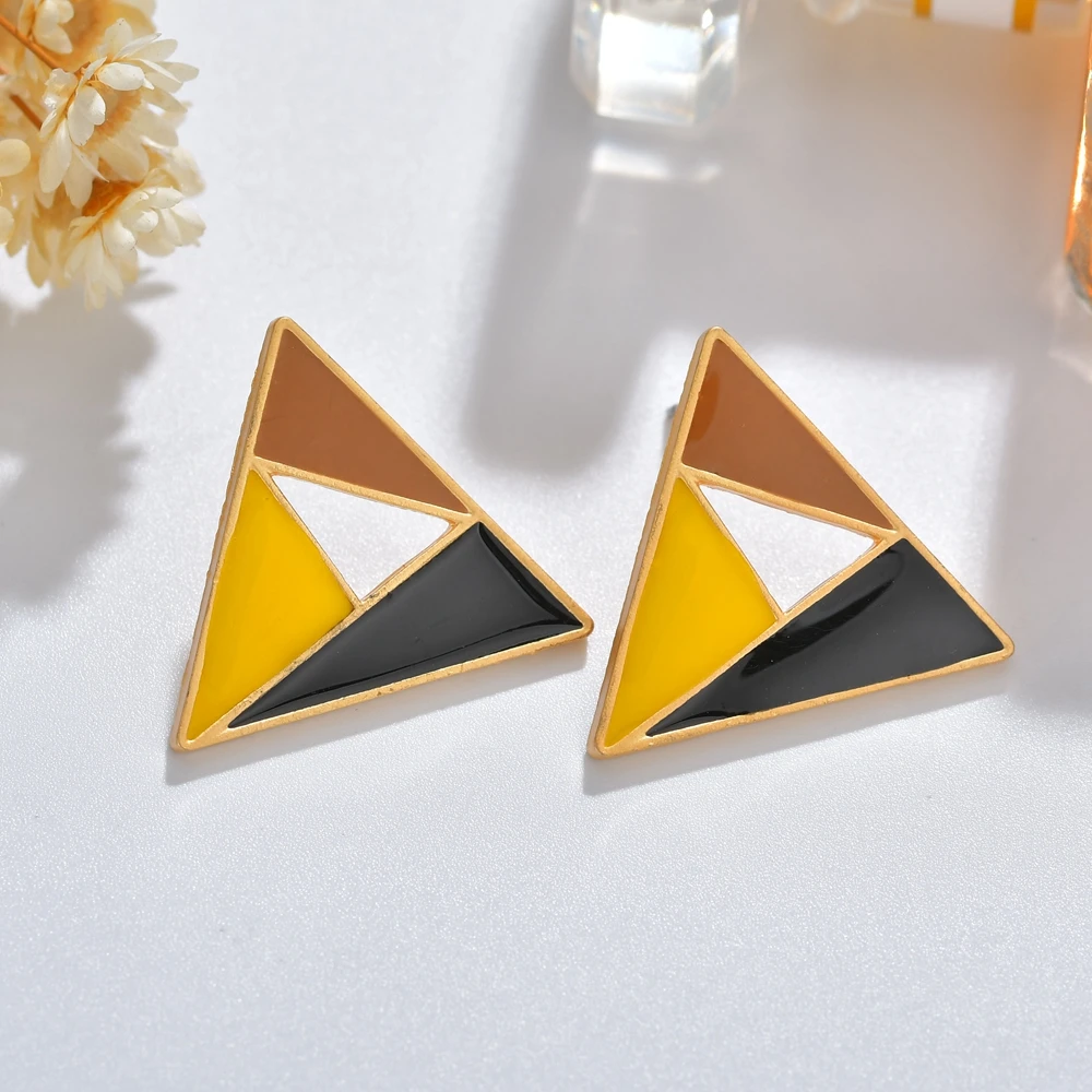 Новое поступление 2019 геометрические серьги MESTLO разноцветные полимерные полые