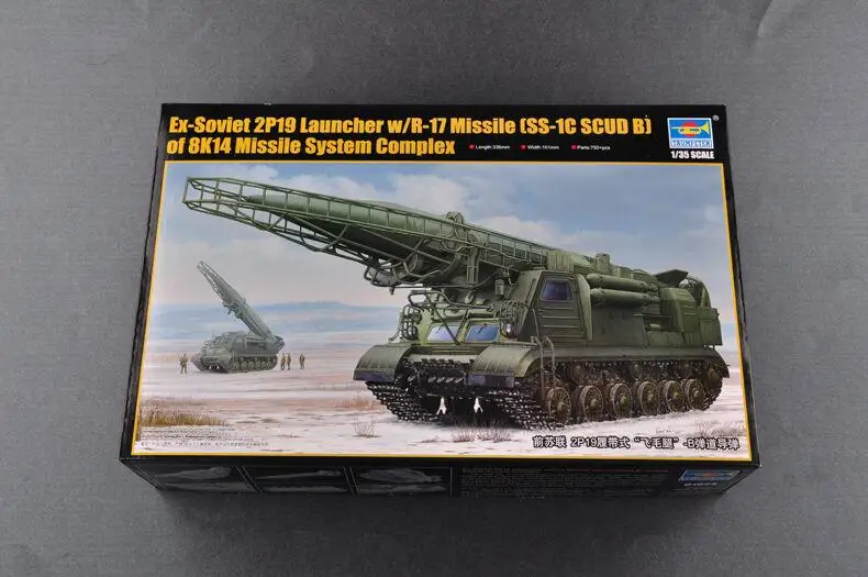 Trumpeter 1/35 01024 2P19 пусковая установка w/R17 ракета 8K14 ракетная система комплекса |