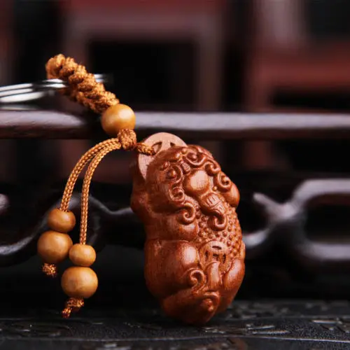 

Wood Carving Chinese Geomancy Feng Shui Pixiu Pi Yao Statue Pendant Key Chain