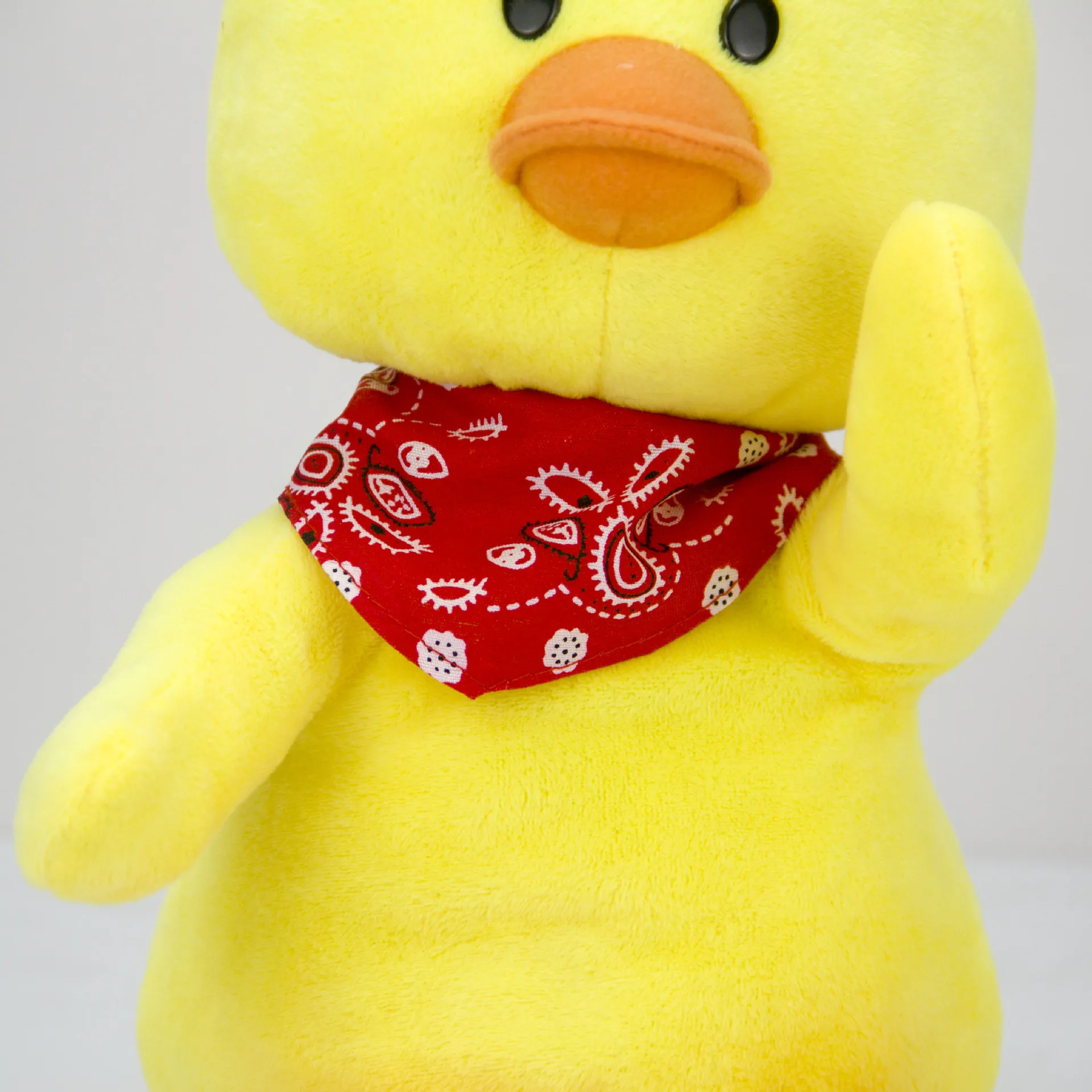 

Child toys Yellow Electronic pet Duck Doll Shaking Sound Celebrity Inspired Plush Electric Toys Will Dance Singing Toys Gift