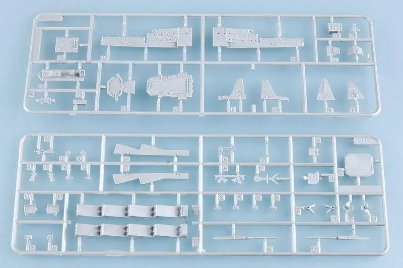 Трумбер 1/700 05722 российский Круизер маршал утинов | Игрушки и хобби