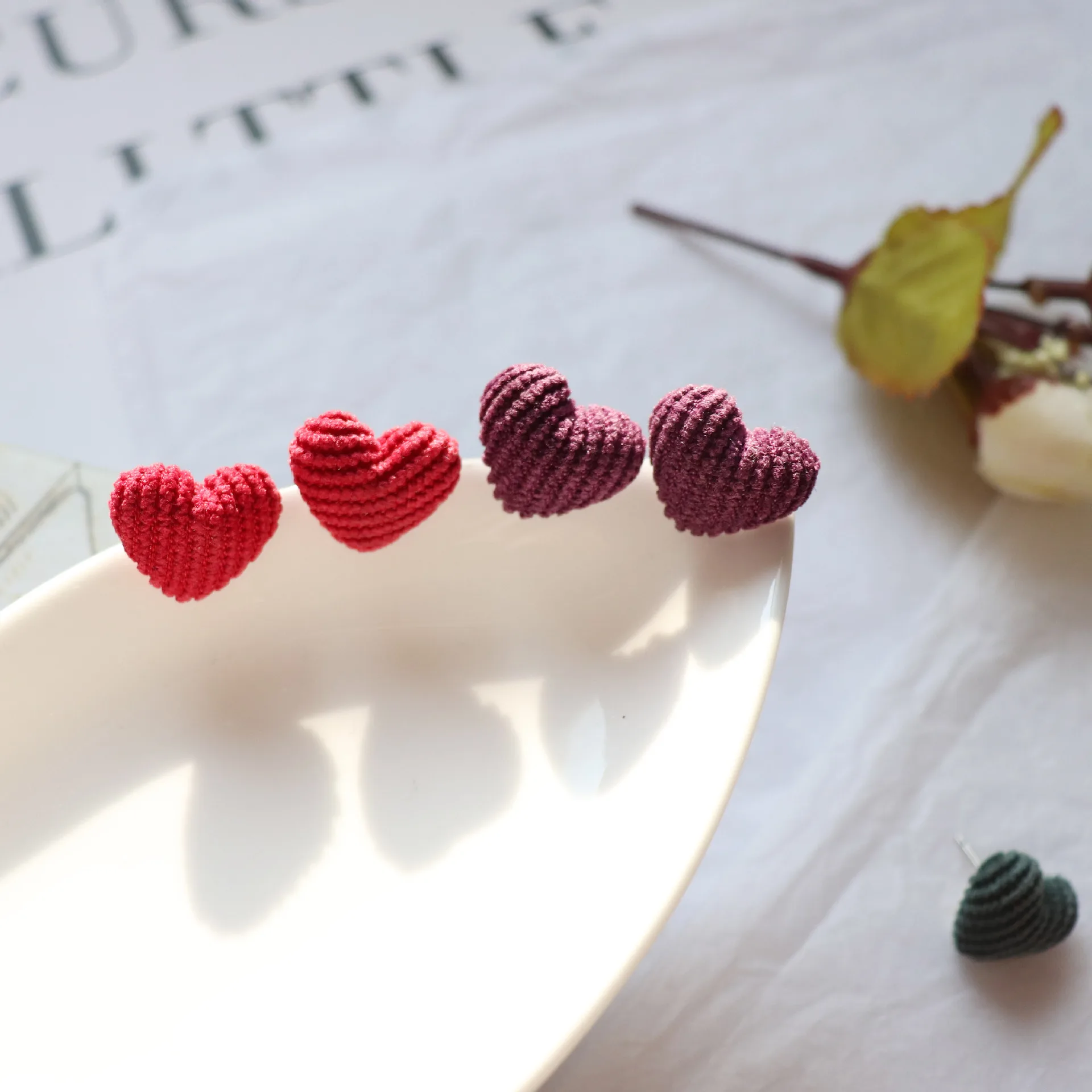 Лидер продаж ручной работы корейский мода красочные прекрасный хлопок серьги