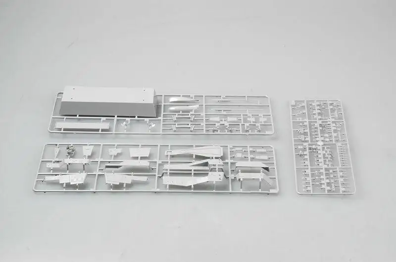 Trumpeter 1/350 04533 JMSDF Kirishima | Игрушки и хобби